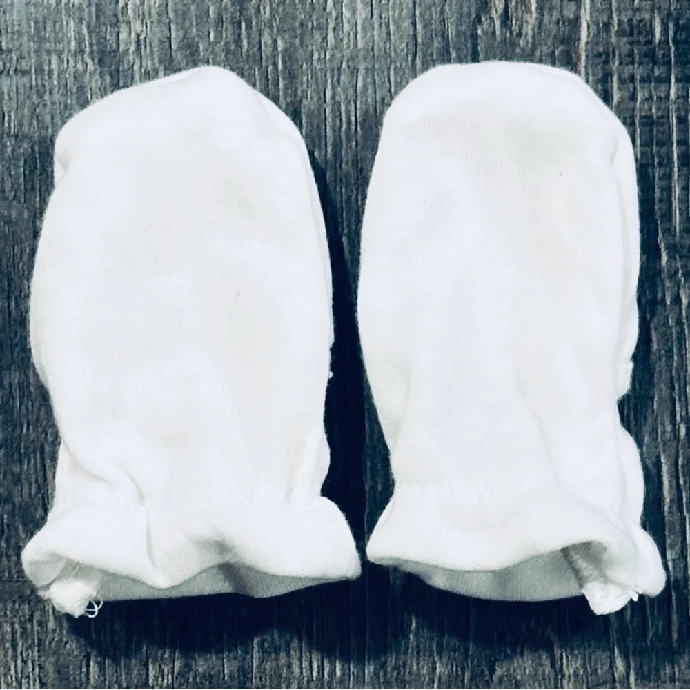 💞 New Safety 1st Newborn Mittens